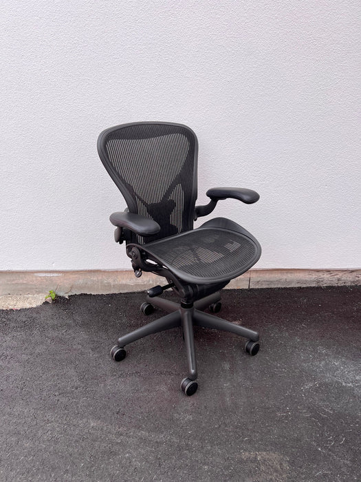 Herman Miller Aeron Kontorsstol Svart Size B