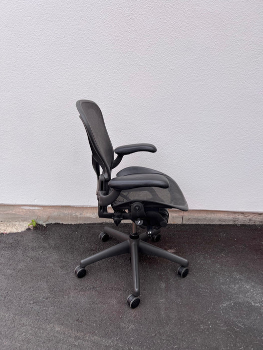 Herman Miller Aeron Kontorsstol Svart Size B